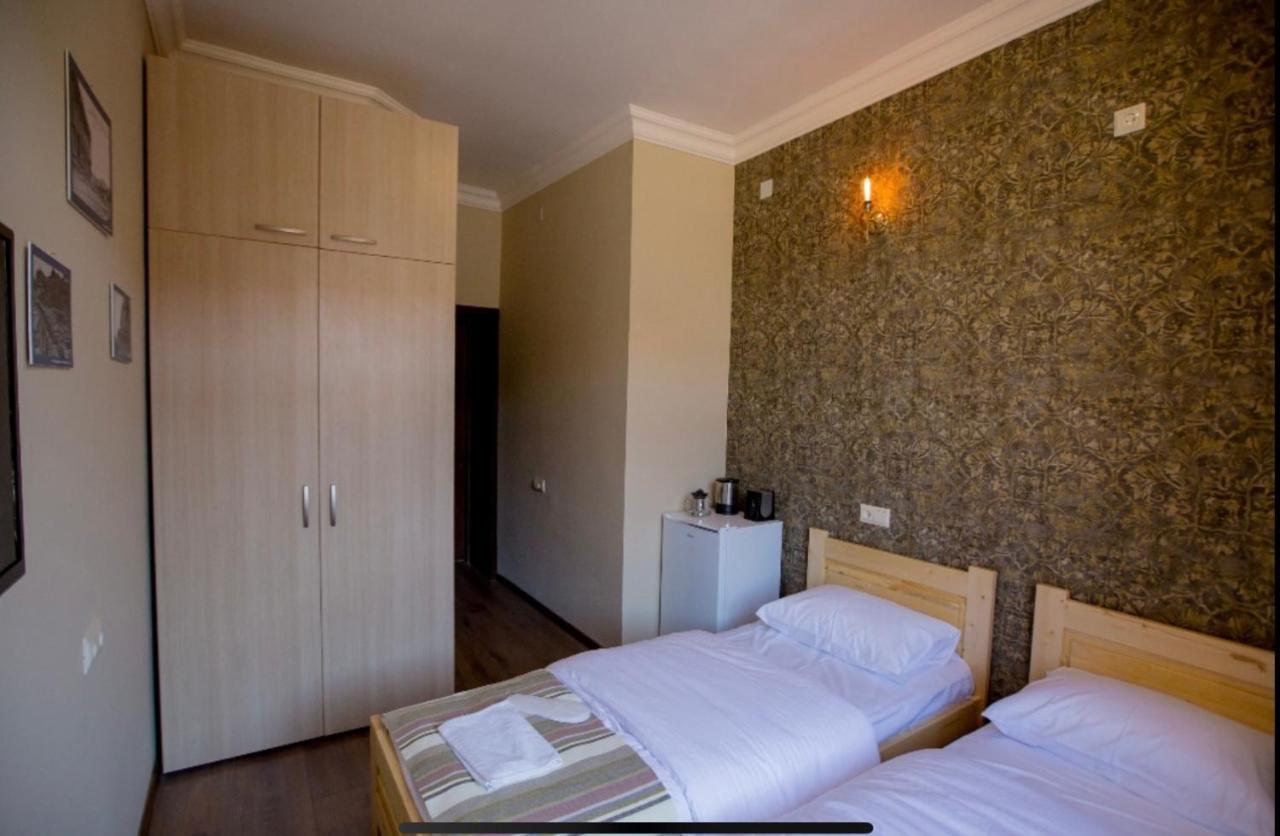 Studio Boutique Hotel At Cascade Ereván Exterior foto